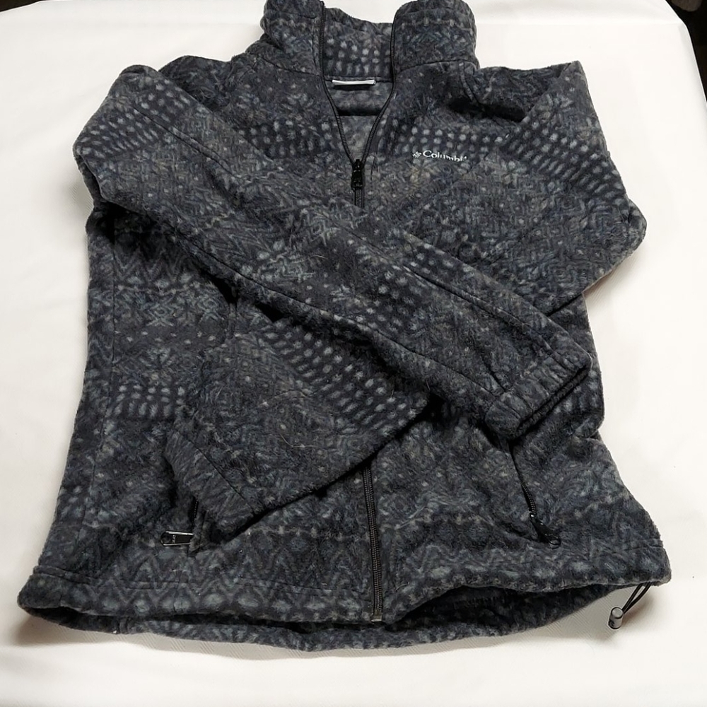 SOFT WARM Columbia zip up sweatshirt